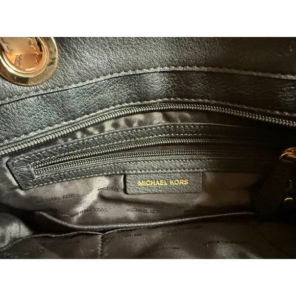 Michael Kors Black and Tan Tote Purse EUC - Picture 8 of 8